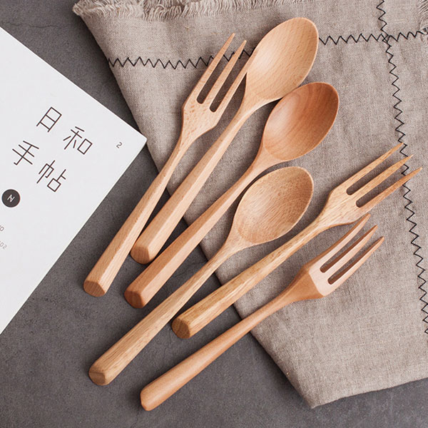 Set wooden fork & spoon